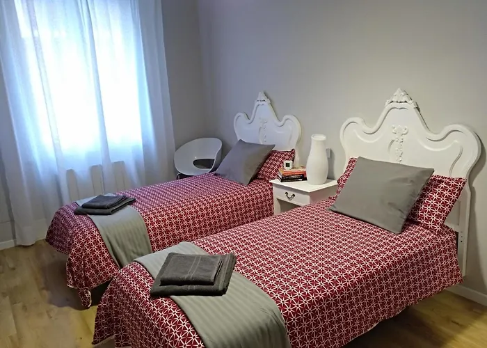 Markelenea - Bilbao - Casco Viejo - Parking Opcional - Ar Hostsbilbao * Bilbao